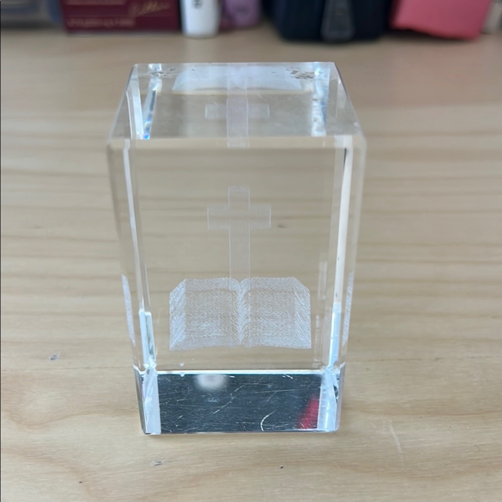 3D Bible Cross Crystal